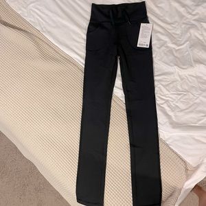Lululemon Skinny Will Pant. Black. NWT. SIZE 4